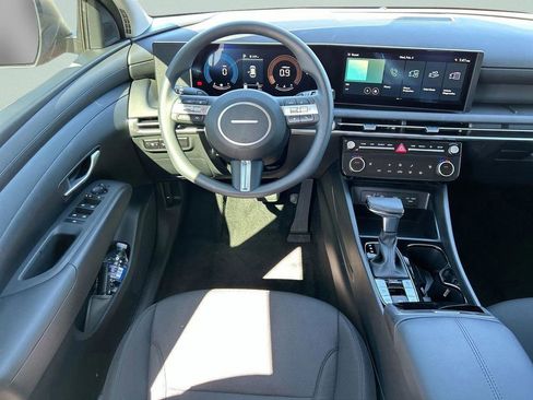 New 2026 Hyundai Tucson SEL image 13