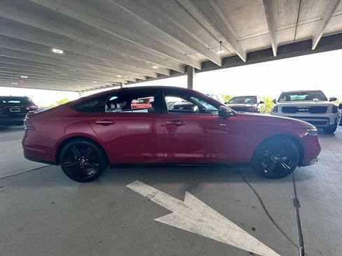 Used 2024 Honda Accord Sport image 6