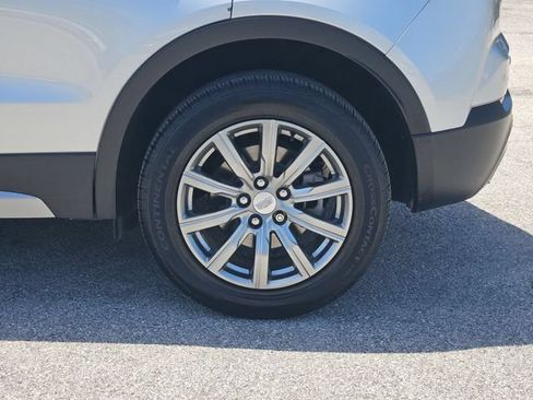 Used 2020 Cadillac XT4 Premium Luxury w/ Driver Awareness Package FWD image 31