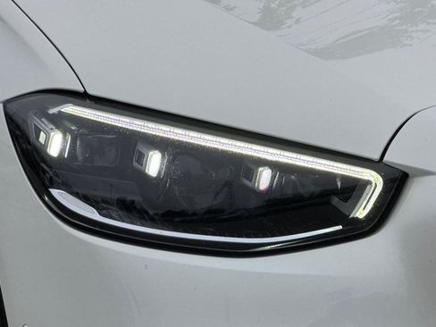 Used 2022 Mercedes-Benz S 500 4MATIC image 11