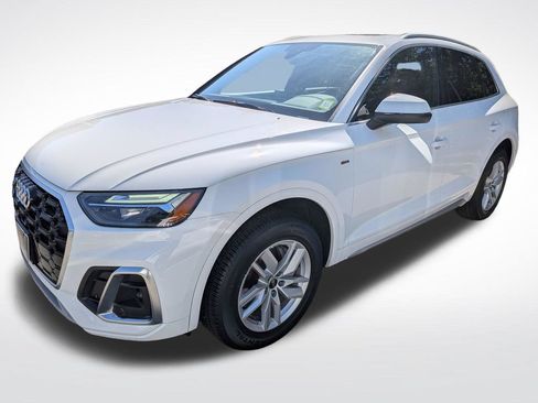 Used 2023 Audi Q5 2.0T Premium w/ Convenience Package AWD/4WD image 8