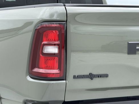 New 2026 RAM 1500 4x4 Crew Cab image 7