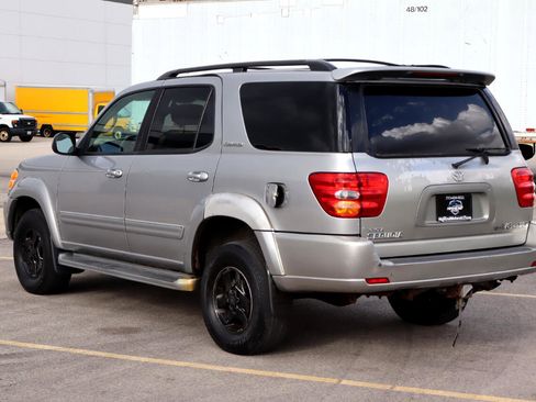 Used 2002 Toyota Sequoia Limited image 4