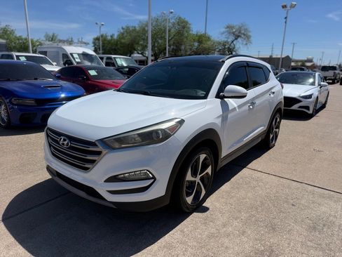 Used 2017 Hyundai Tucson Limited w/ Limited Ultimate Package 03 image 1
