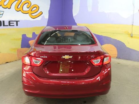 Used 2019 Chevrolet Cruze LT FWD image 7