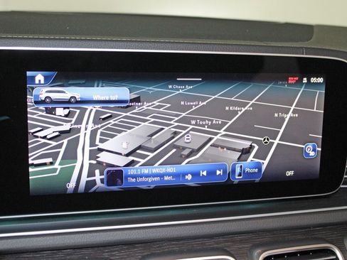 New 2026 Mercedes-Benz GLS 580 4MATIC image 22