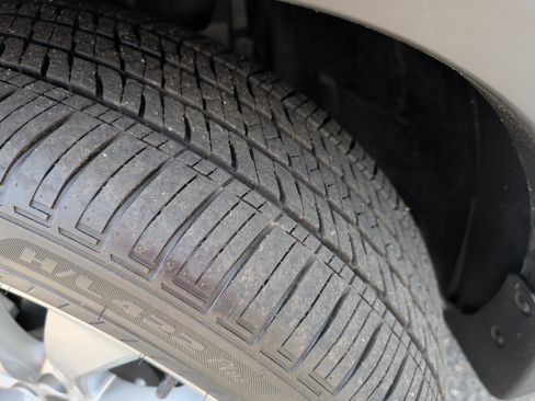 Certified 2025 INFINITI QX50 Luxe w/ Cargo Package image 29