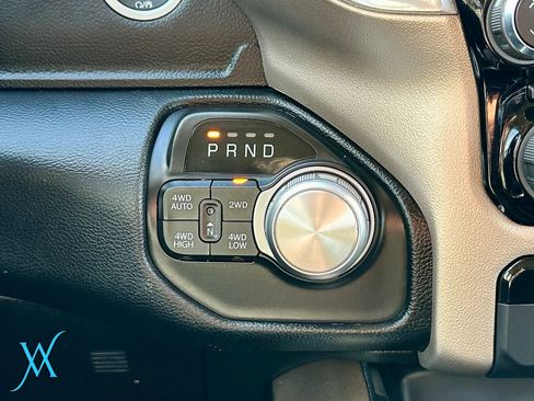 Used 2020 RAM 1500 Laramie AWD/4WD image 34