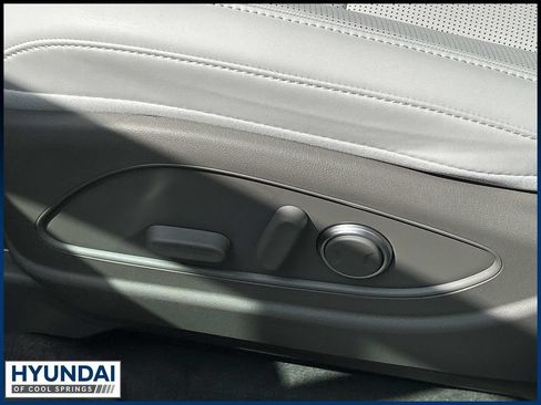 New 2026 Hyundai Palisade FWD Hybrid image 14