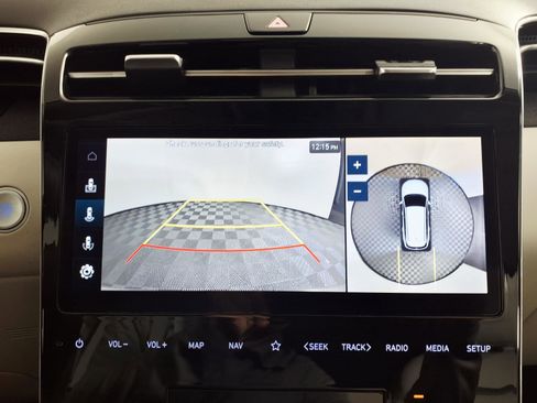 Certified 2024 Hyundai Tucson Limited FWD image 19