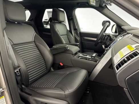 New 2026 Land Rover Discovery Dynamic SE AWD/4WD image 30