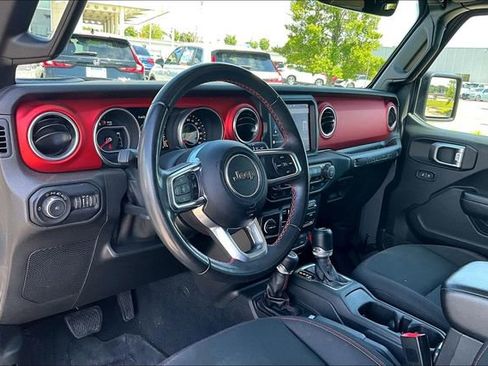 Used 2019 Jeep Wrangler Unlimited Rubicon AWD/4WD image 14