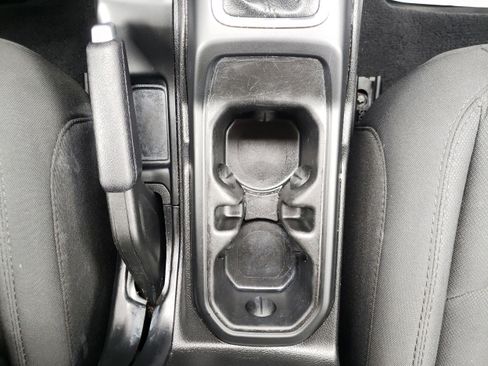 Used 2021 Jeep Gladiator Sport image 28