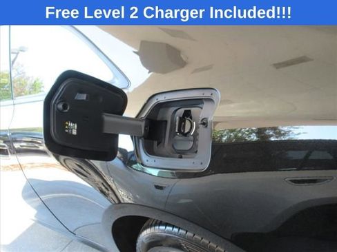 Used 2025 Dodge Charger R/T w/ Quick Order Package 25M R/T image 8