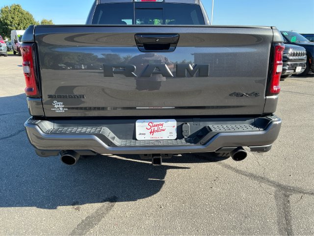 Used 2025 RAM 1500 Big Horn AWD/4WD image 15