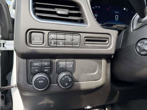 Certified 2022 Chevrolet Tahoe RST w/ Luxury Package AWD/4WD image 20