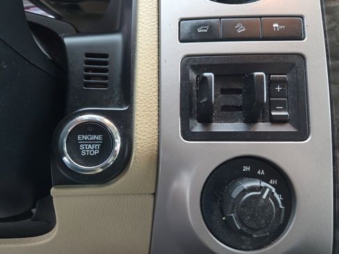 Used 2017 Ford Expedition EL Limited w/ Equipment Group 301A image 19