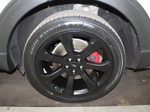 Used 2023 Ford Explorer ST w/ Equipment Group 401A image 22