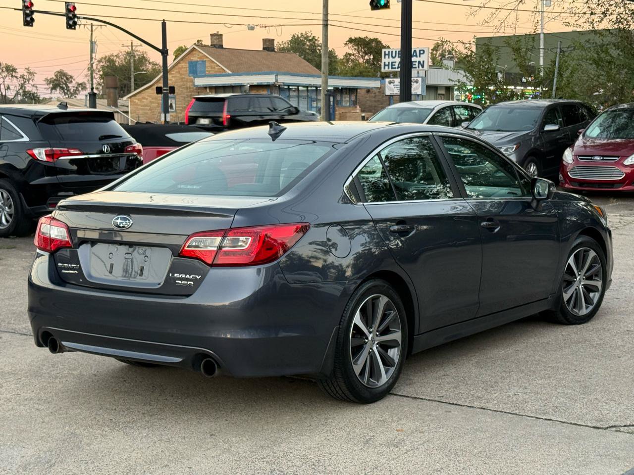 Used 2016 Subaru Legacy 3.6R Limited AWD/4WD image 4