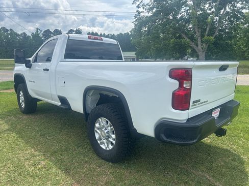 Used 2025 Chevrolet Silverado 2500 W/T RWD image 8