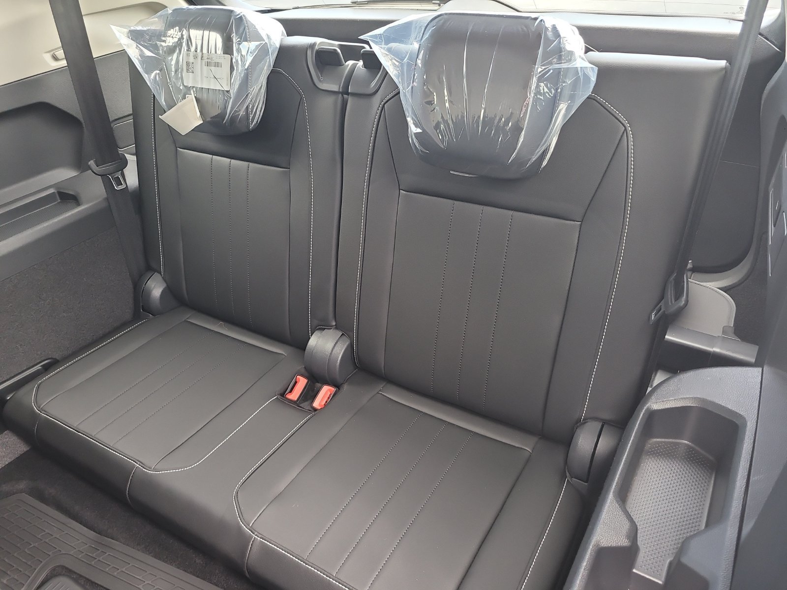 Used 2023 Volkswagen Tiguan SE FWD image 10