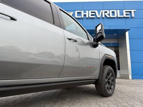 New 2026 GMC Sierra 2500 AT4 w/ AT4 Premium Plus Package image 9