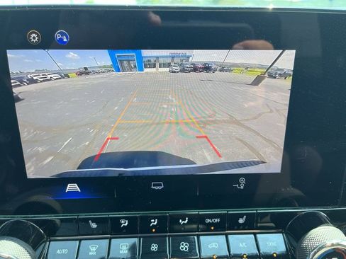 Certified 2023 Chevrolet Colorado LT w/ LT Convenience Package II image 15