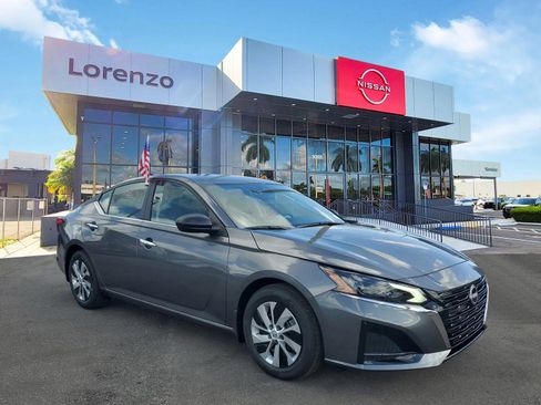 New 2025 Nissan Altima 2.5 S image 3