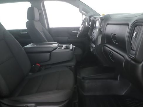 Used 2025 Chevrolet Silverado 2500 W/T image 24