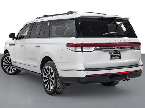 Used 2022 Lincoln Navigator L Reserve AWD/4WD image 8