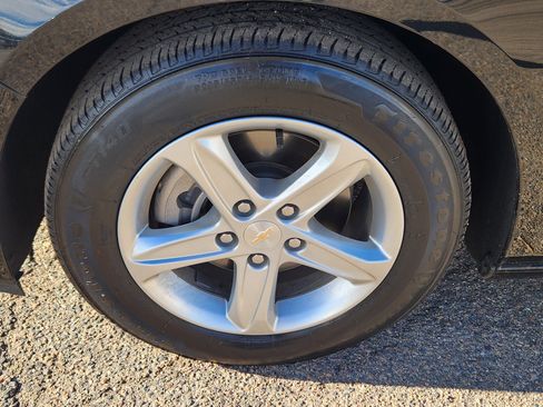 Used 2023 Chevrolet Malibu LS image 7