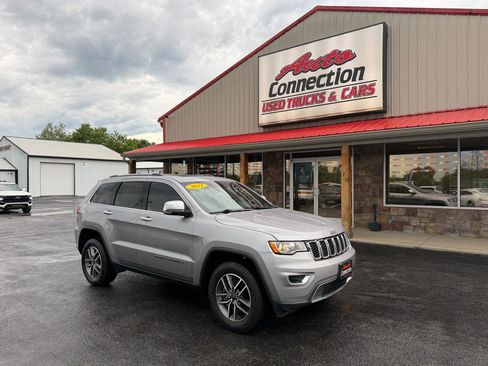 Used 2021 Jeep Grand Cherokee Limited AWD/4WD image 1