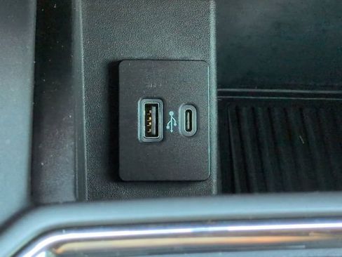 Used 2022 Ford F250 XLT w/ XLT Premium Package image 22