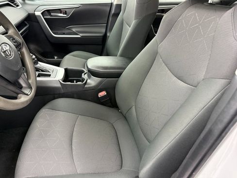 Used 2024 Toyota RAV4 XLE image 26