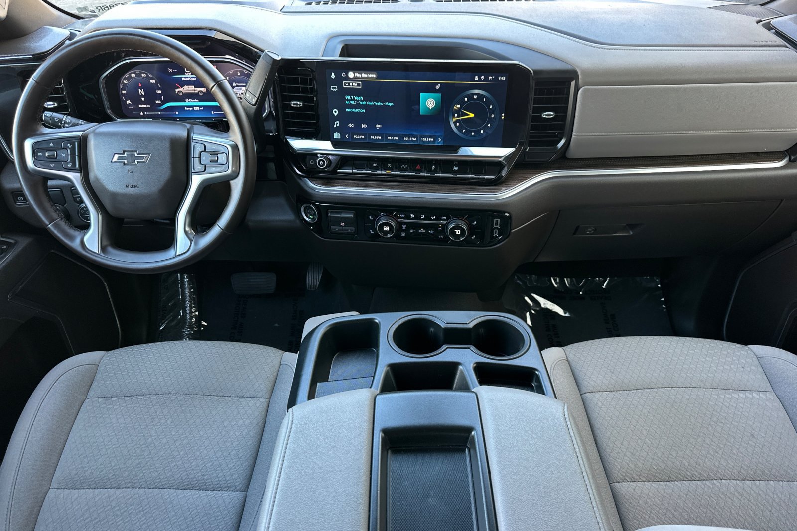 Certified 2026 Chevrolet Silverado 1500 RST RWD image 16