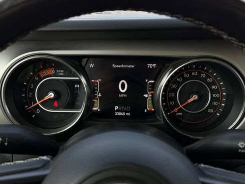 Used 2021 Jeep Gladiator Sport AWD/4WD image 9