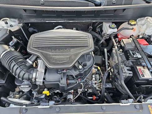 Used 2021 Cadillac XT6 Premium Luxury FWD image 33
