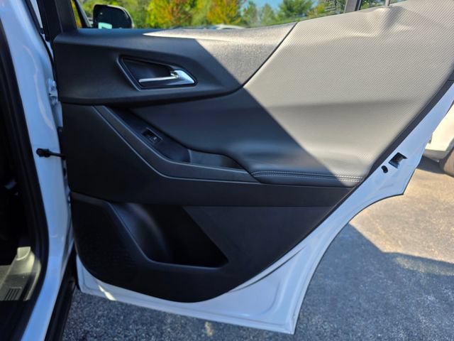 Used 2026 Chevrolet Equinox LT w/ LPO, Floor Liner Package AWD/4WD image 12