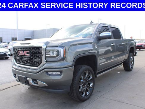 Used 2018 GMC Sierra 1500 Denali w/ Denali Ultimate Package image 3