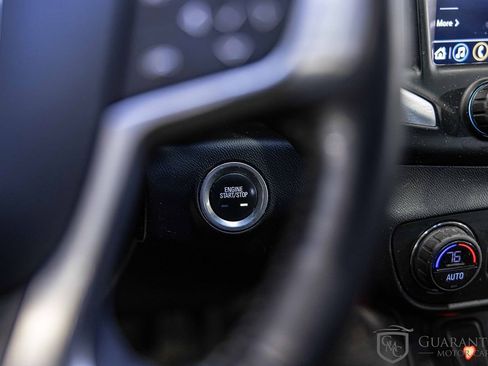 Used 2019 GMC Terrain SLT image 25