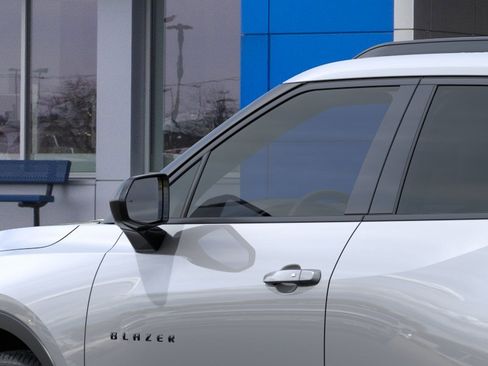 New 2026 Chevrolet Blazer LT AWD/4WD image 15