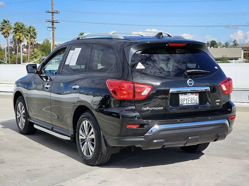 Used 2019 Nissan Pathfinder SL w/ Cargo Package image 16