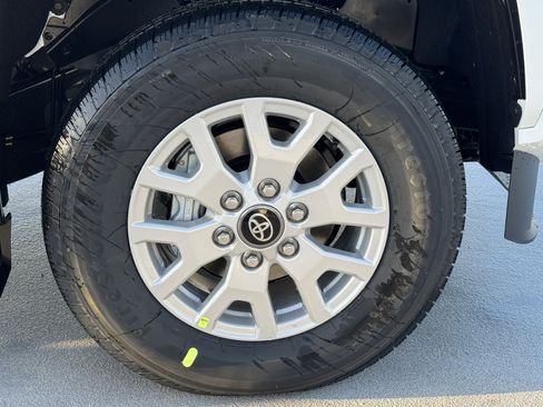 New 2026 Toyota Tacoma SR5 image 15