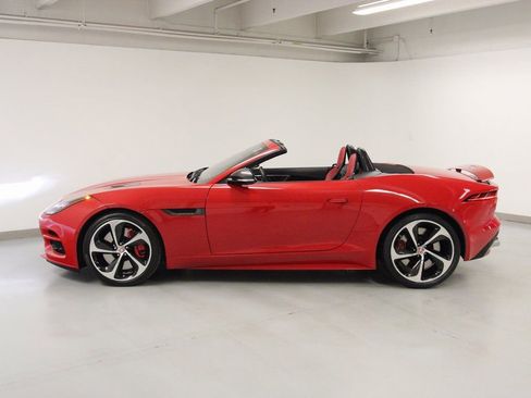 Used 2020 Jaguar F-TYPE R image 8