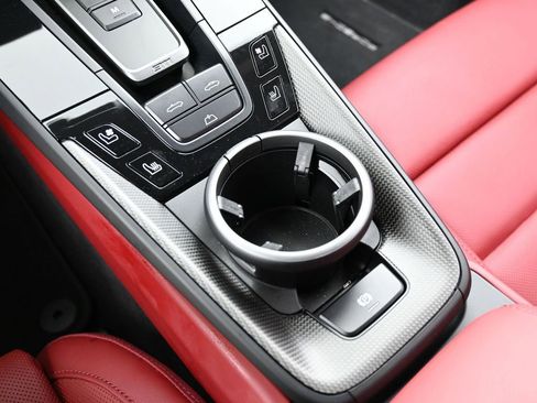 Certified 2024 Porsche 911 Carrera GTS image 23