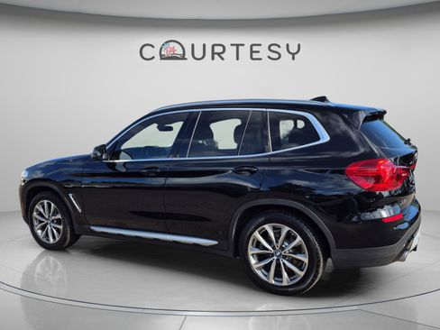 Used 2019 BMW X3 sDrive30i w/ Driving Assistance Package RWD image 3