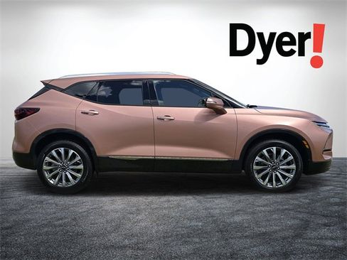 Certified 2024 Chevrolet Blazer Premier w/ Driver Confidence II Package image 2