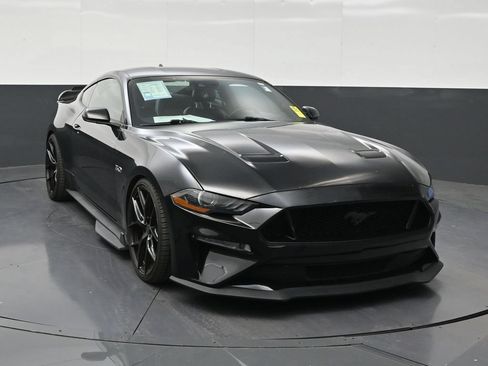 Used 2021 Ford Mustang GT Premium w/ GT Performance Package RWD image 7
