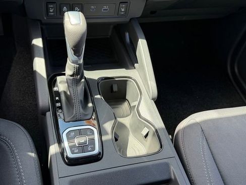 New 2026 Nissan Frontier SV w/ SV Convenience Package AWD/4WD image 16