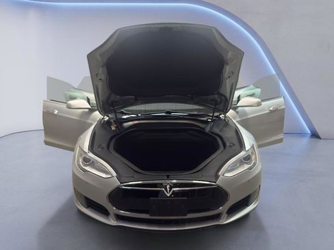 Used 2016 Tesla Model S 60D AWD/4WD image 8